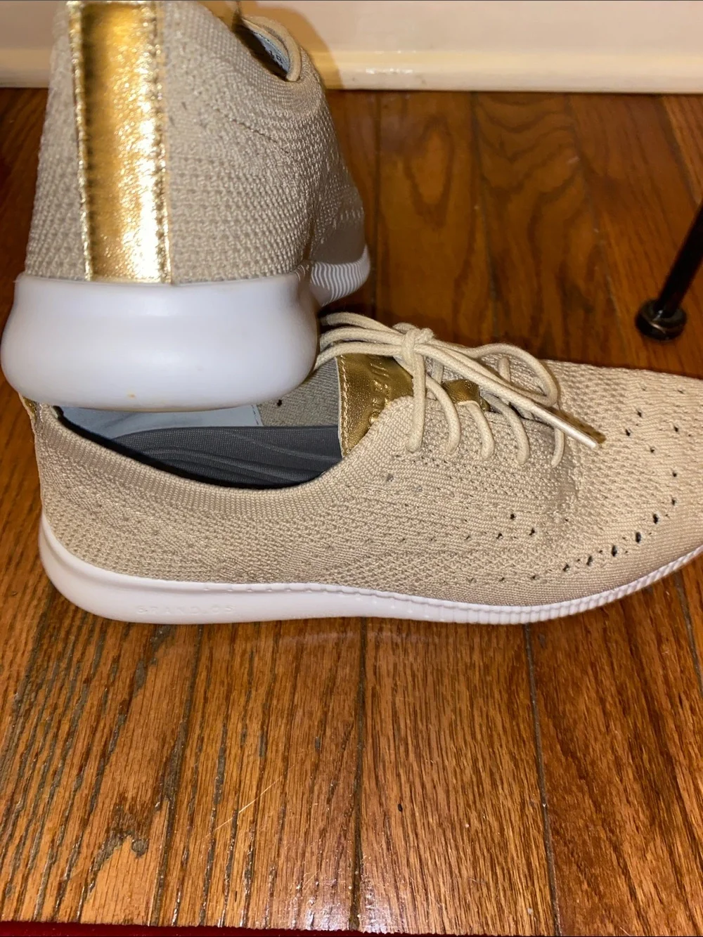 Cole Haan Knit Lace-Up Sneakers in Light Beige with Gold Accent EXCELLENT Cond.